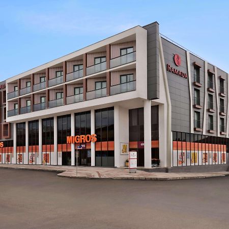 Hotel Ramada By Wyndham Sakarya Hendek Exterior foto